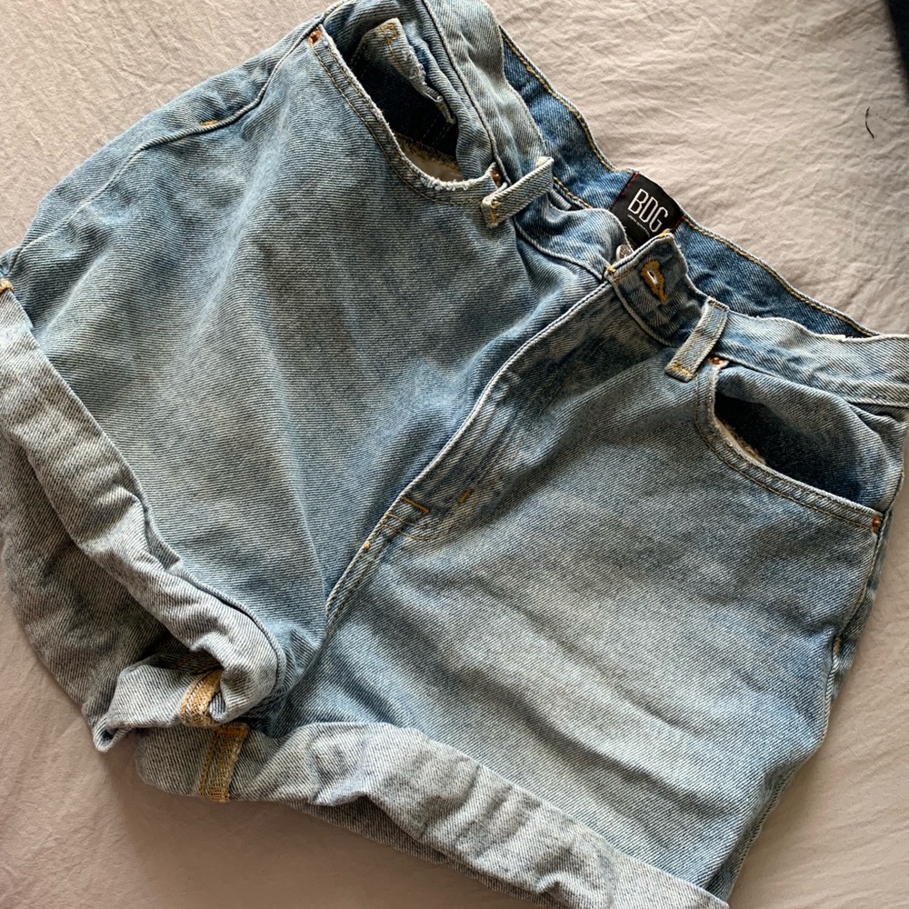 BDG High Rise Mom Shorts